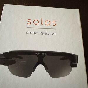 Solo Black Smart Glasses with Sleek Design and Durable Frame